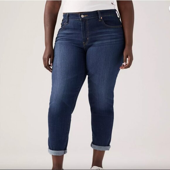 Levi's Women's Boyfriend Mid Rise Jeans - Picture 2 of 13